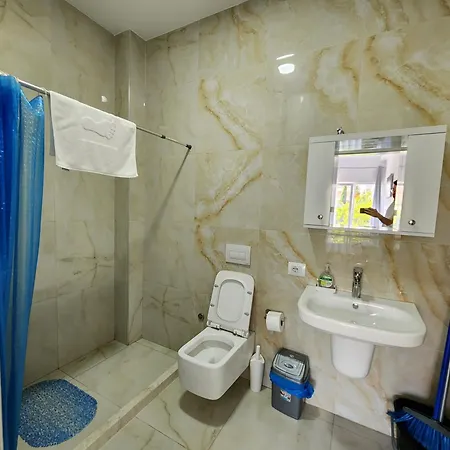 Anchor Apartments Shengjin Exterior photo