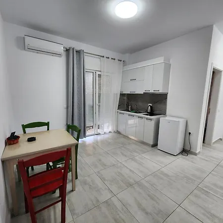 Anchor Apartments Shengjin Exterior photo