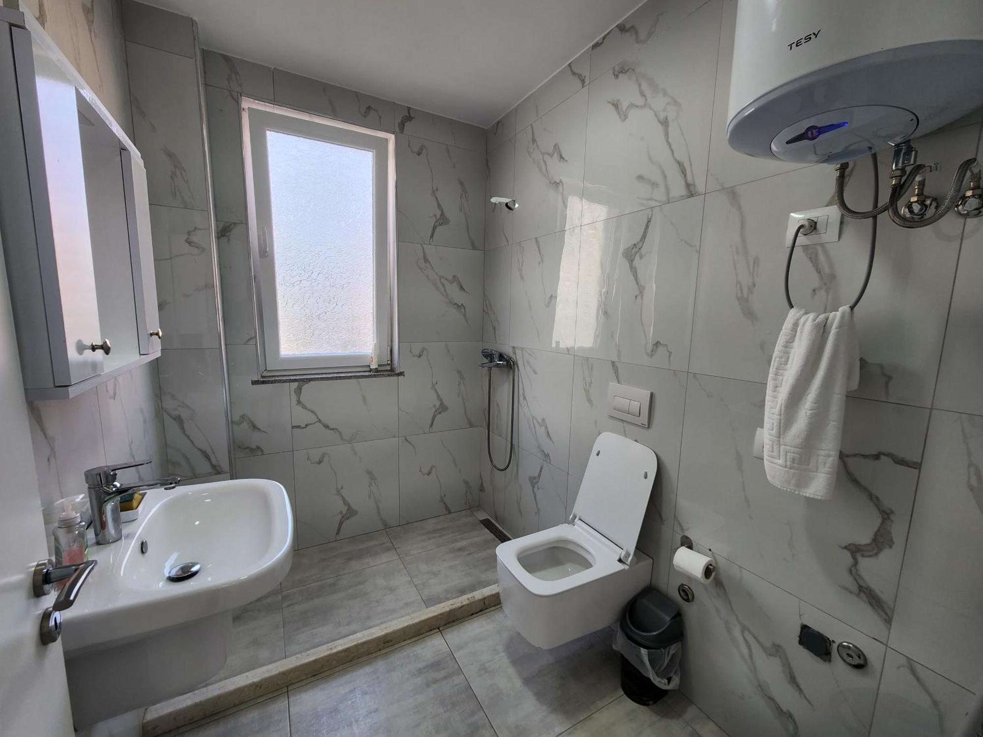 Anchor Hotel Shëngjin